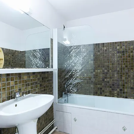Cosy 4 Pers Au Pied Des Pistes, Balcon, Animaux Admis - Fr-1-811-28 Les Deux Alpes