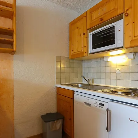 Cosy 4 Pers Au Pied Des Pistes, Balcon, Animaux Admis - Fr-1-811-28 *
